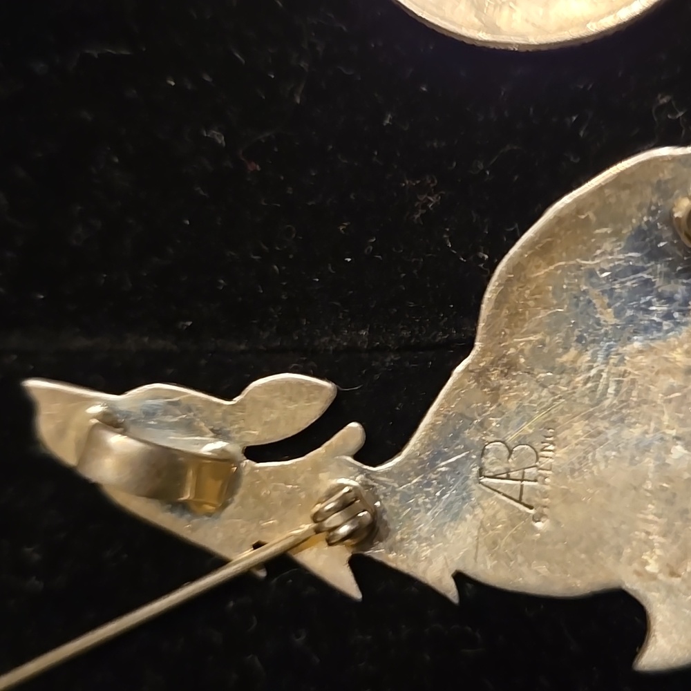 Vintage Sterling Silver Howling Wolf - Picture 3 of 3